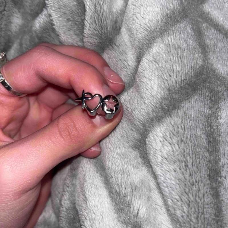Punk Hip Hop Hollow Heart Teet - Body Jewelry For Men recension och pris